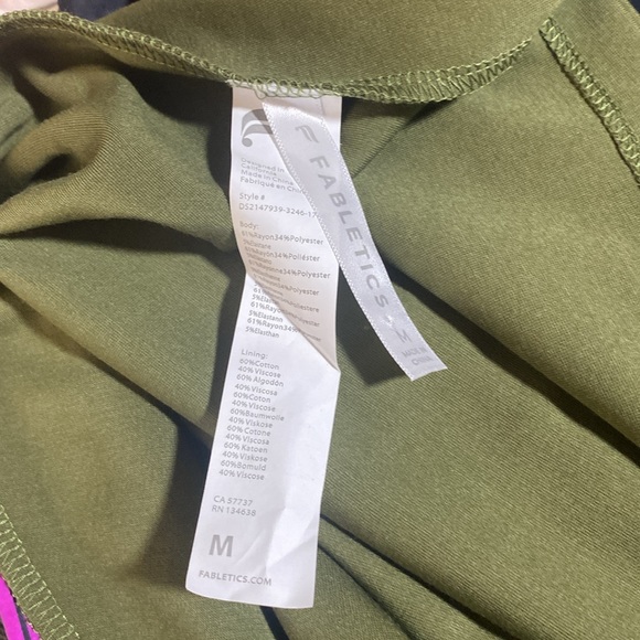 Fabletics Pullover Open Back Green Dress Size Medium - Picture 8 of 9